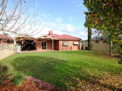4 Harvard Place, Wangaratta