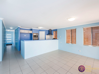 14 / 17 Third Avenue, Kelmscott