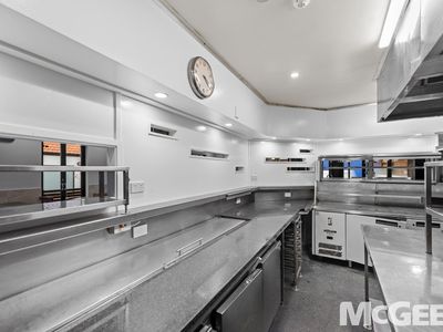 1 / 691 Brunswick Street, New Farm