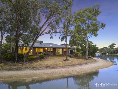 16 Nanda Court, Patterson Lakes