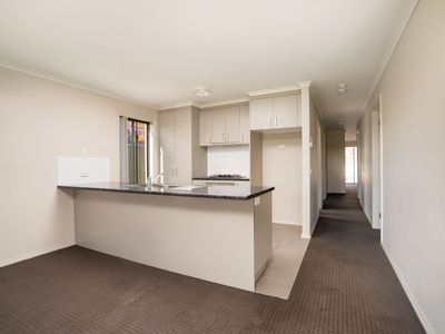 76 VICTORIA CROSS PARADE, Wodonga
