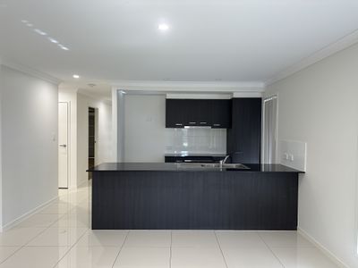 1 / 29 Harrow St, Cambooya