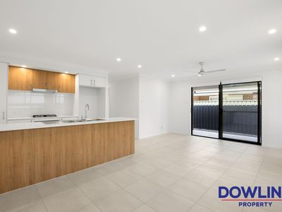 2 / 4 Emerald Close, Medowie