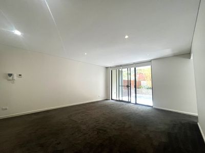 84 / 54A Blackwall Point Road, Chiswick