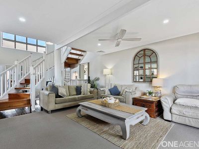 7 Awinya Court, Urraween