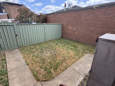 2 / 2 Oleander Drive, St Albans