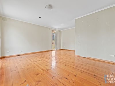 62 Monteith Crescent, Endeavour Hills