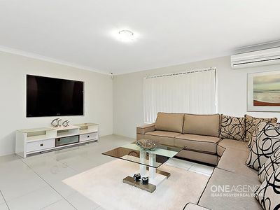 4 Sunny St, Doolandella