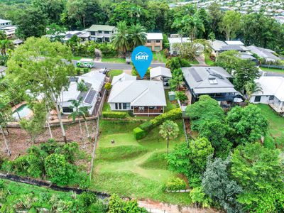 18 Travolta Close, White Rock