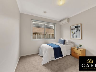 8 Merriwee Chase, Sandhurst