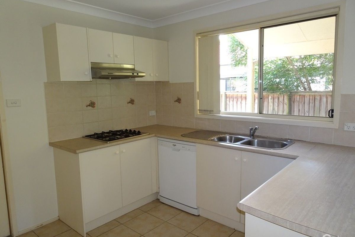 2 / 28 Burns Road, Ourimbah