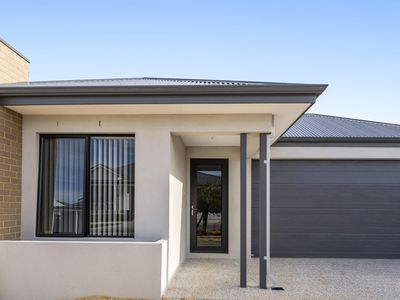 24 Longitude Road, Port Kennedy