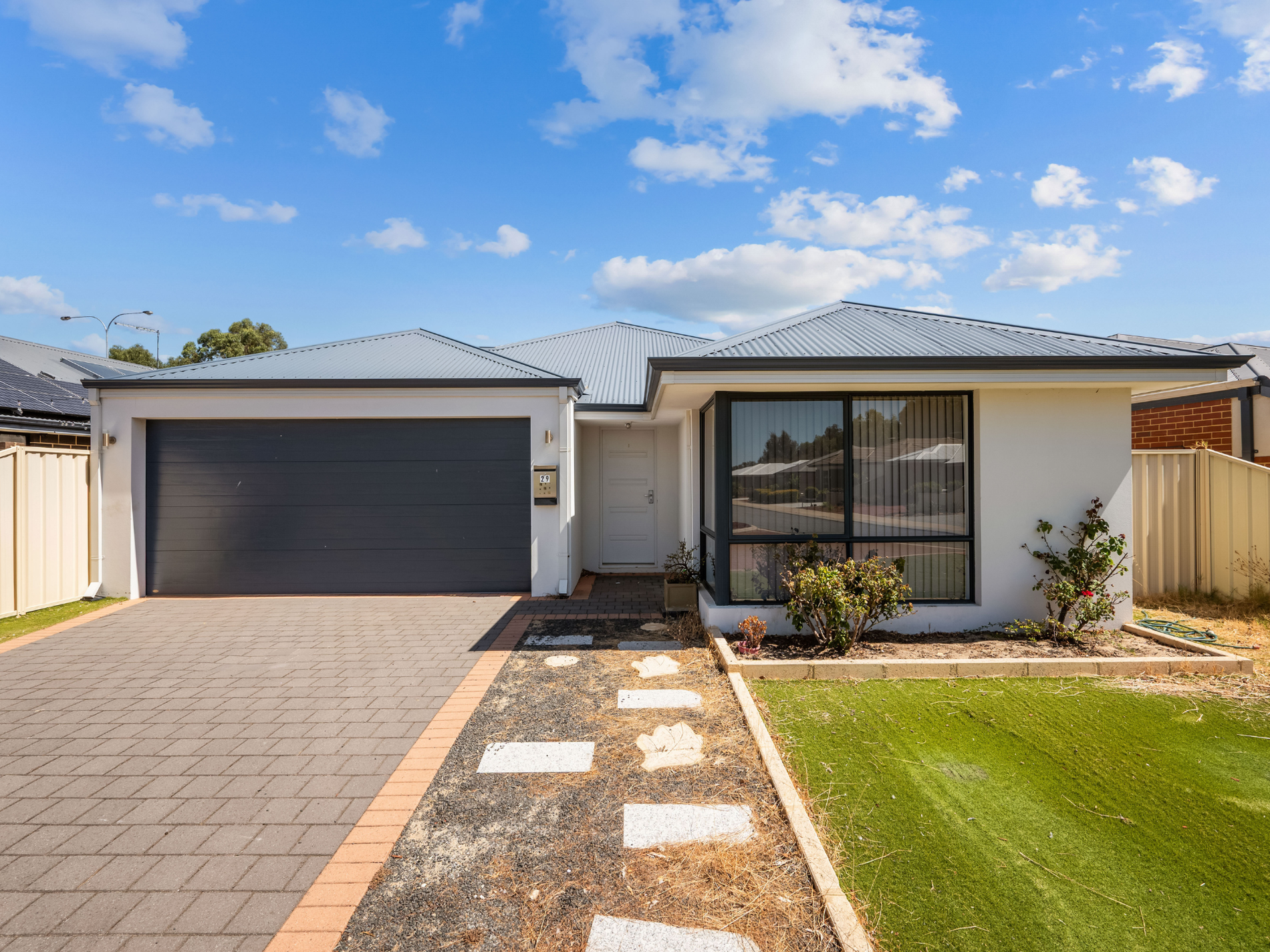 29 Mariposa Gardens, Success