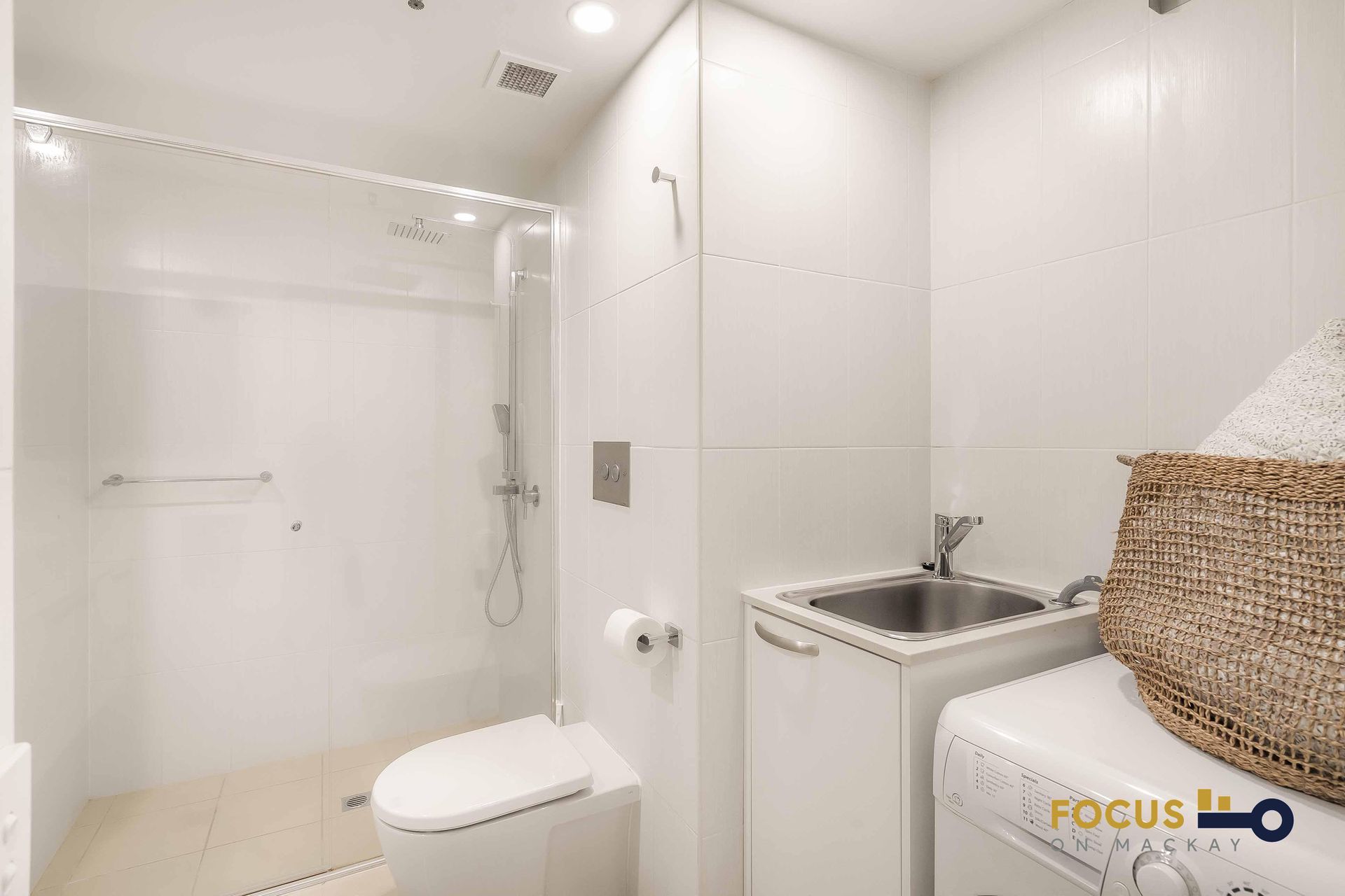 706 Lanai Luxury Apartments, Mackay