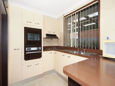 3 Jilba Place, Oak Flats