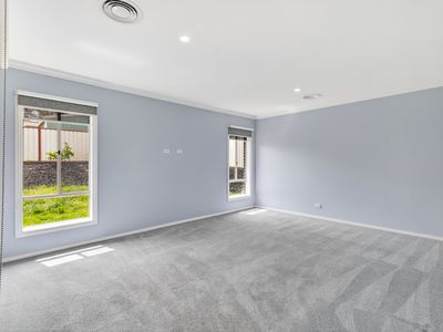 7 Davidson Street, Broadford