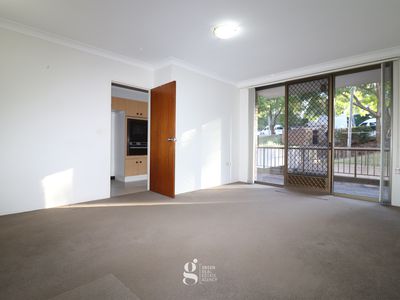 3 / 27 Doomben Avenue, Eastwood