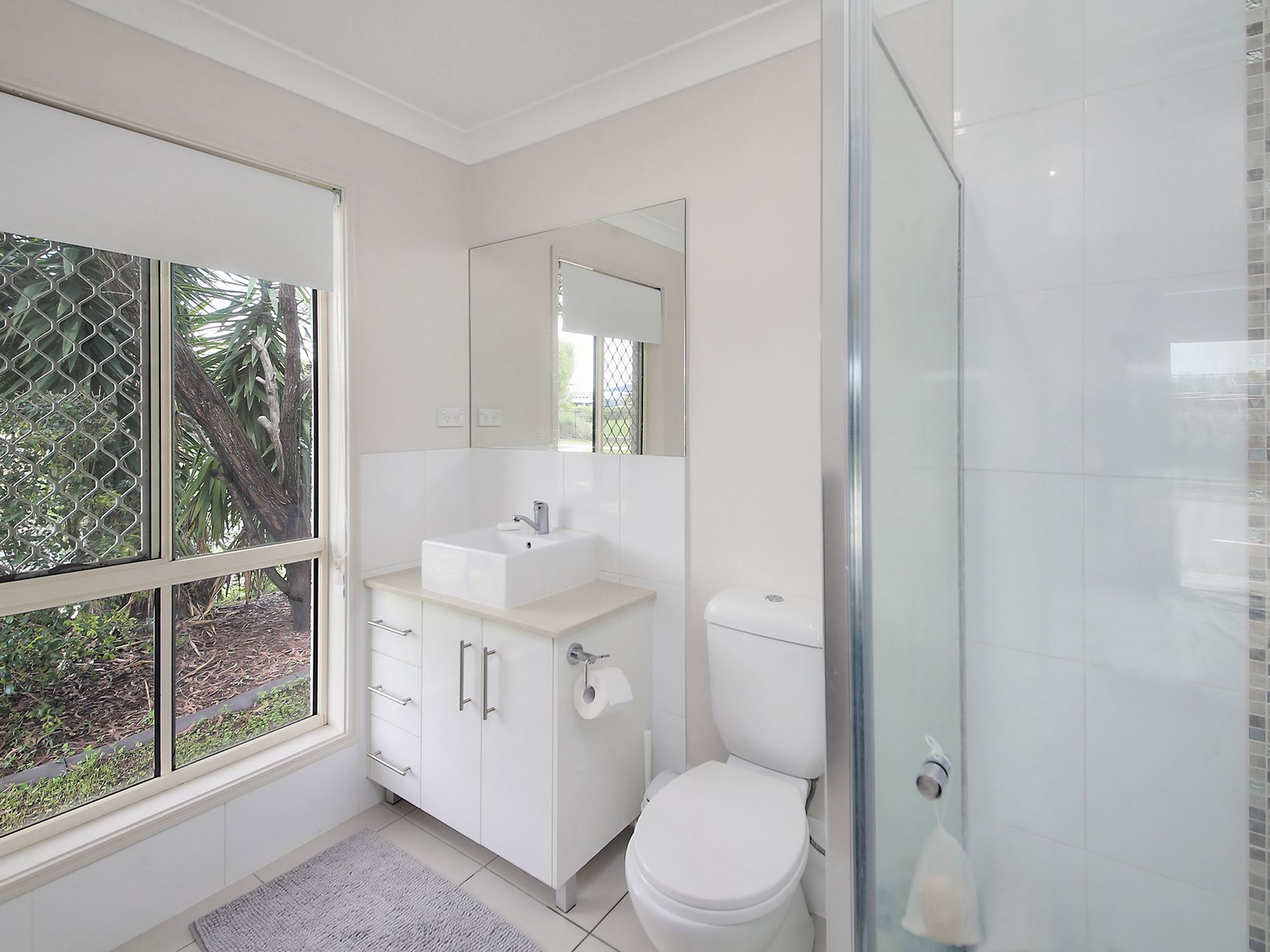 1 Myrtle Street, Deebing Heights