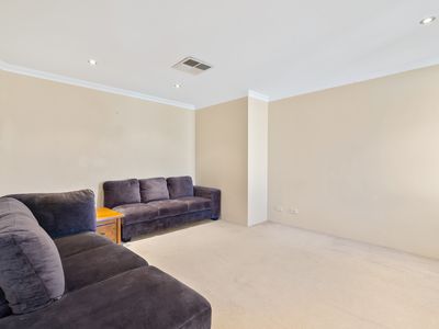 15 Tranby Way, Bertram