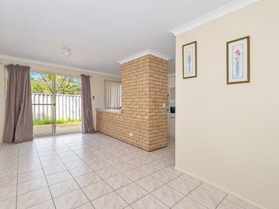 2 / 33 Lawson Street, Bentley