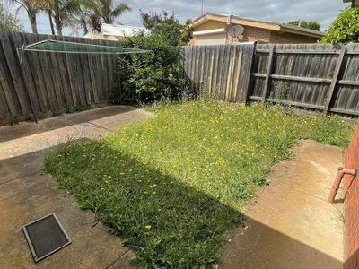 2 / 59 Duncans Road, Werribee