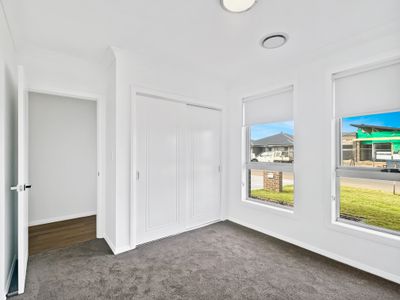 10 Sea Crescent, Dubbo