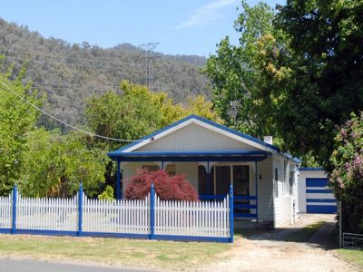 9 Simmonds Creek Road, Tawonga South