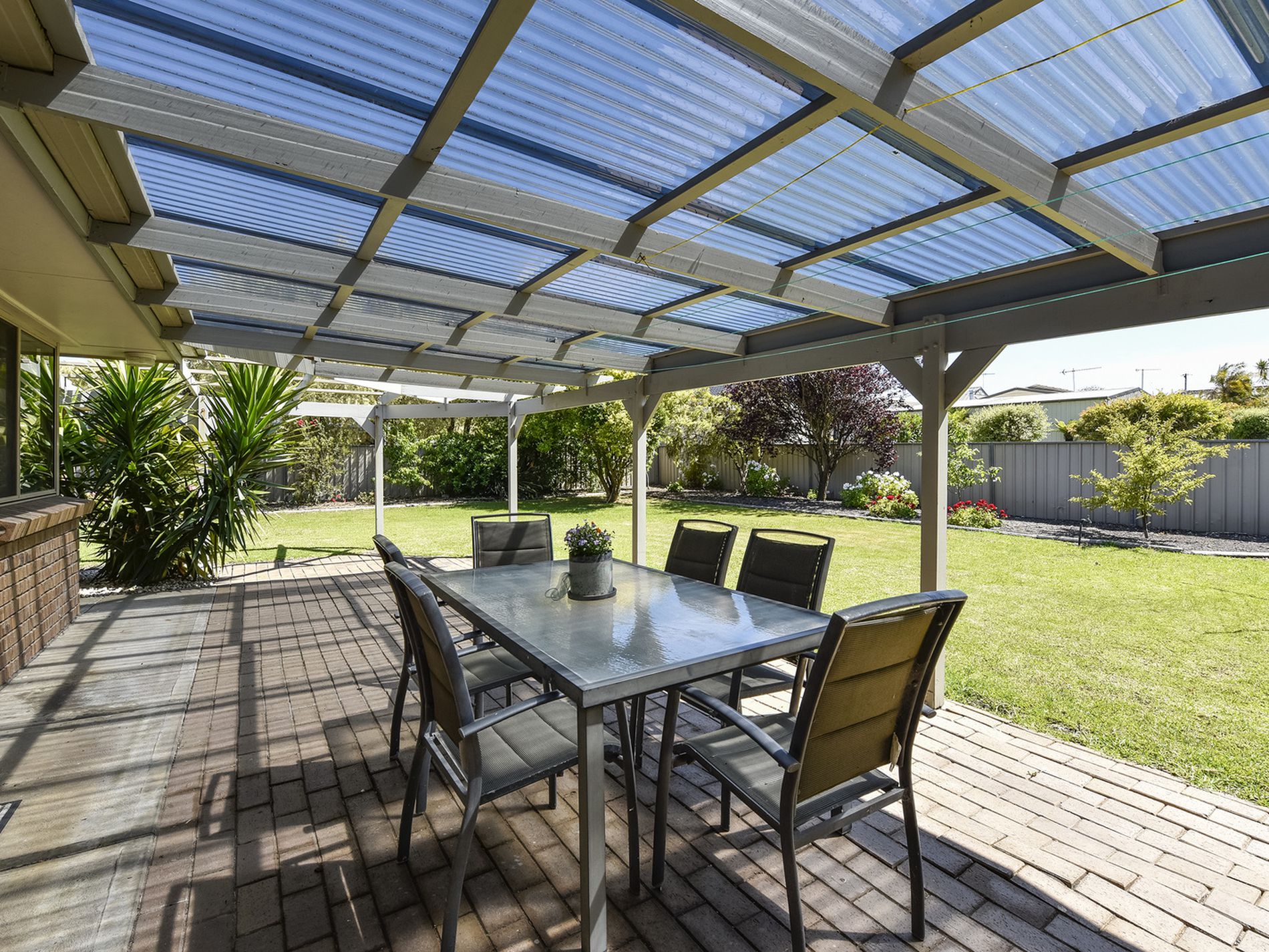 16 Third Street, Millicent