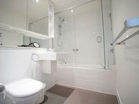 842 / 43 Hercules Street, Hamilton