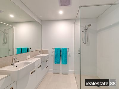 3 / 34 Cowle Street, West Perth
