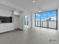 703 / 10 Trinity , Fortitude Valley