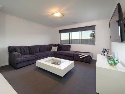 3 LAUREN PLACE, Wodonga