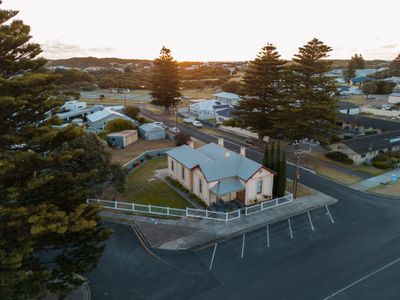 11 Railway Terrace, Beachport