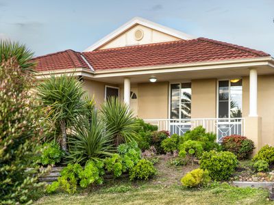6 Vulcan Place, Hamlyn Terrace