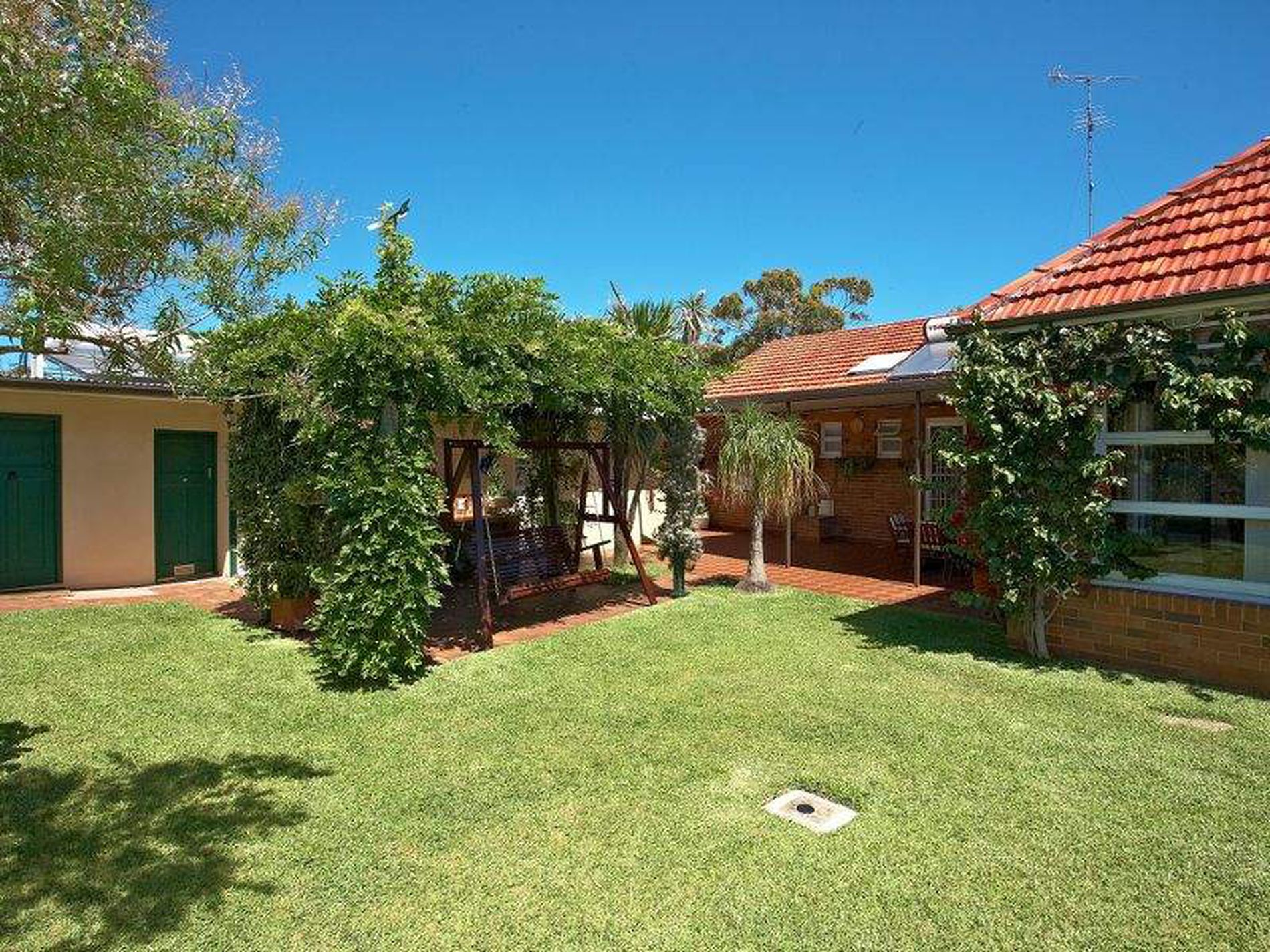 54 Smith Street, Eastgardens