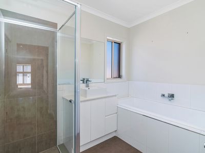 1 / 28 Hospital Street, Heathcote