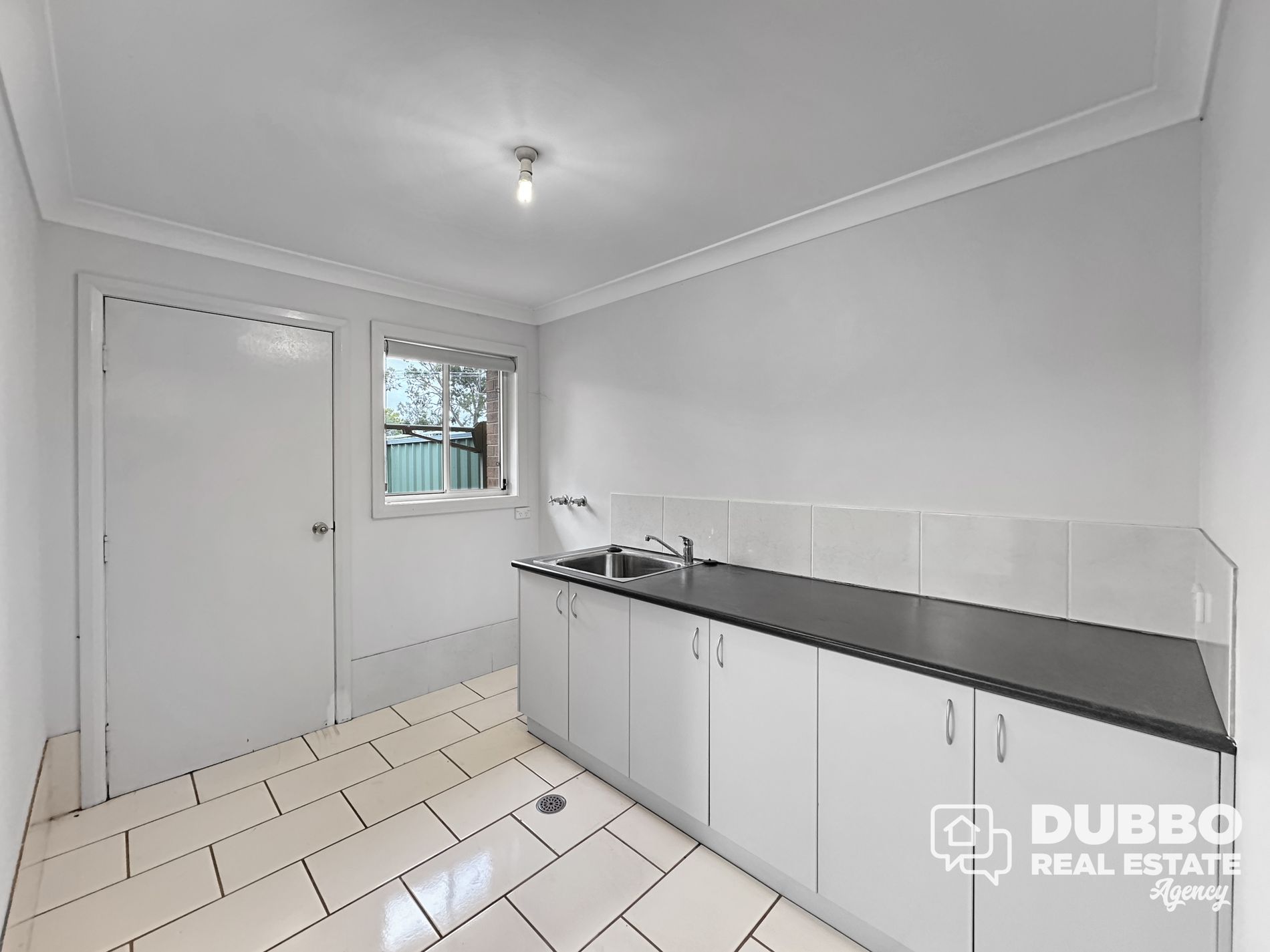 2 / 1 Jubilee Street, Dubbo
