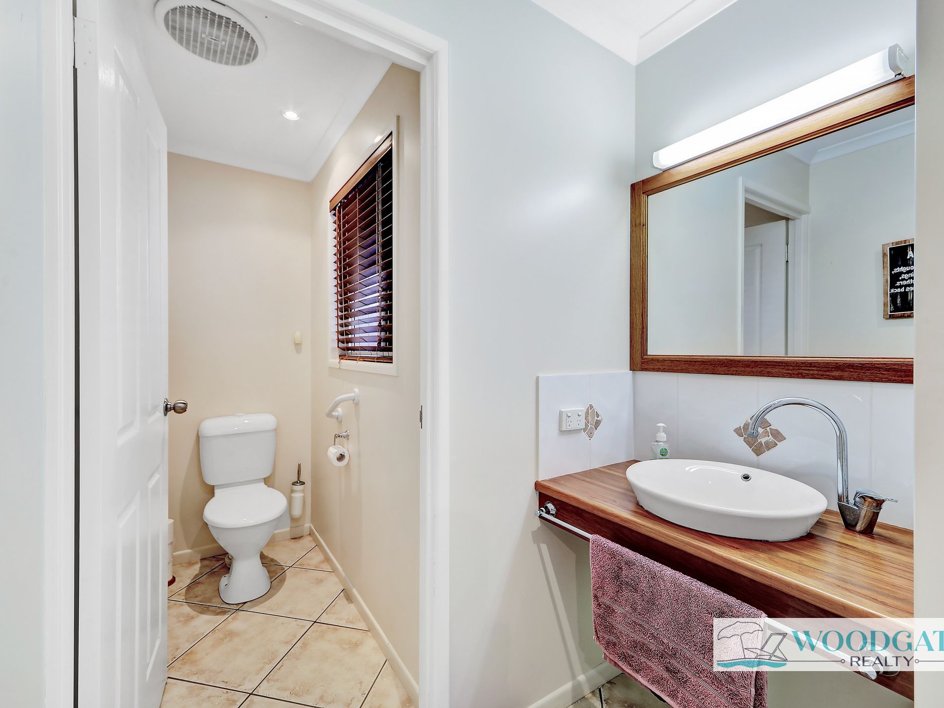 87 Mackerel Street, Woodgate