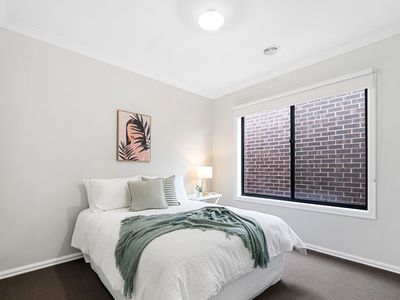 16 Maroon Street, Tarneit