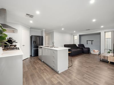 15 Carroll Lane, Byford