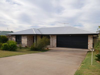 16 Poinciana Avenue, Kingaroy