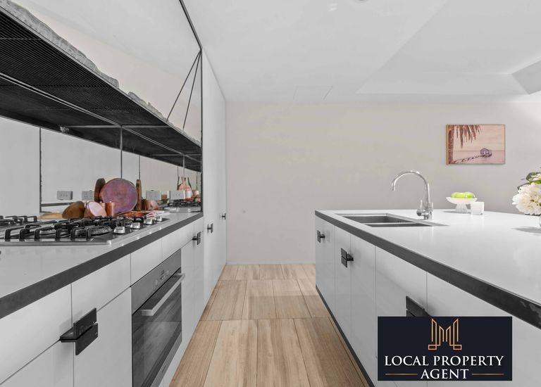 s1101 / 178 Thomas Street, Haymarket