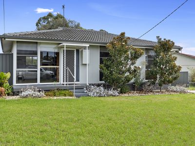 11 HOWE STREET, Seymour