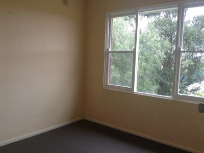 3 / 5 First Avenue, Warrawong