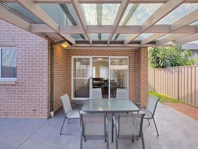 8 / 6 The Avenue, Bellambi