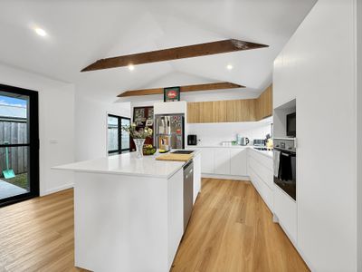 13A Essendene Gardens, Mallabula