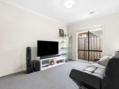 24 Winterfell Road, Charlemont