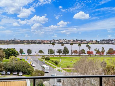 13 / 18 Plain Street, East Perth