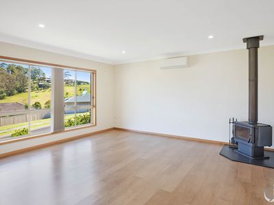 55 Warbler Crescent, North Narooma