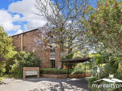 10 / 5 Melville Place, South Perth